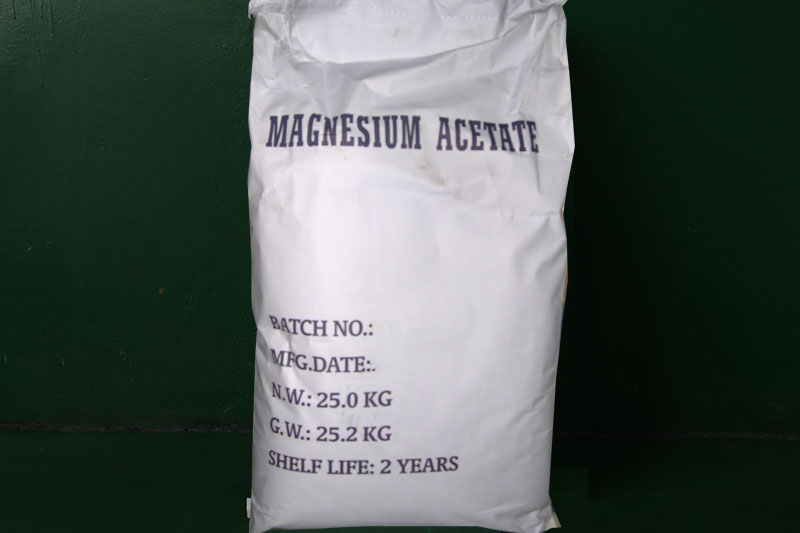 Magnesium acetate tetrahydrate 